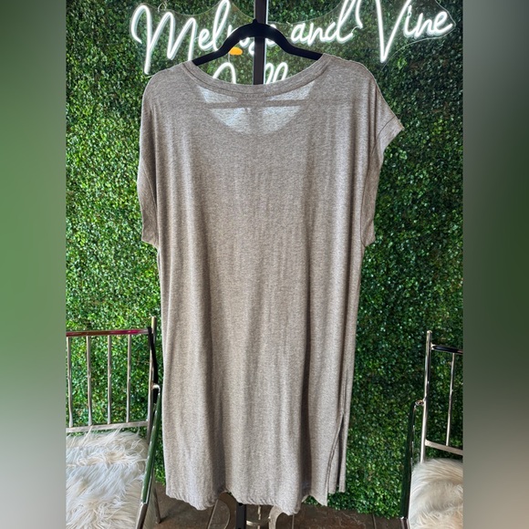 New DKNY grey tee shirt dress - Picture 8 of 8